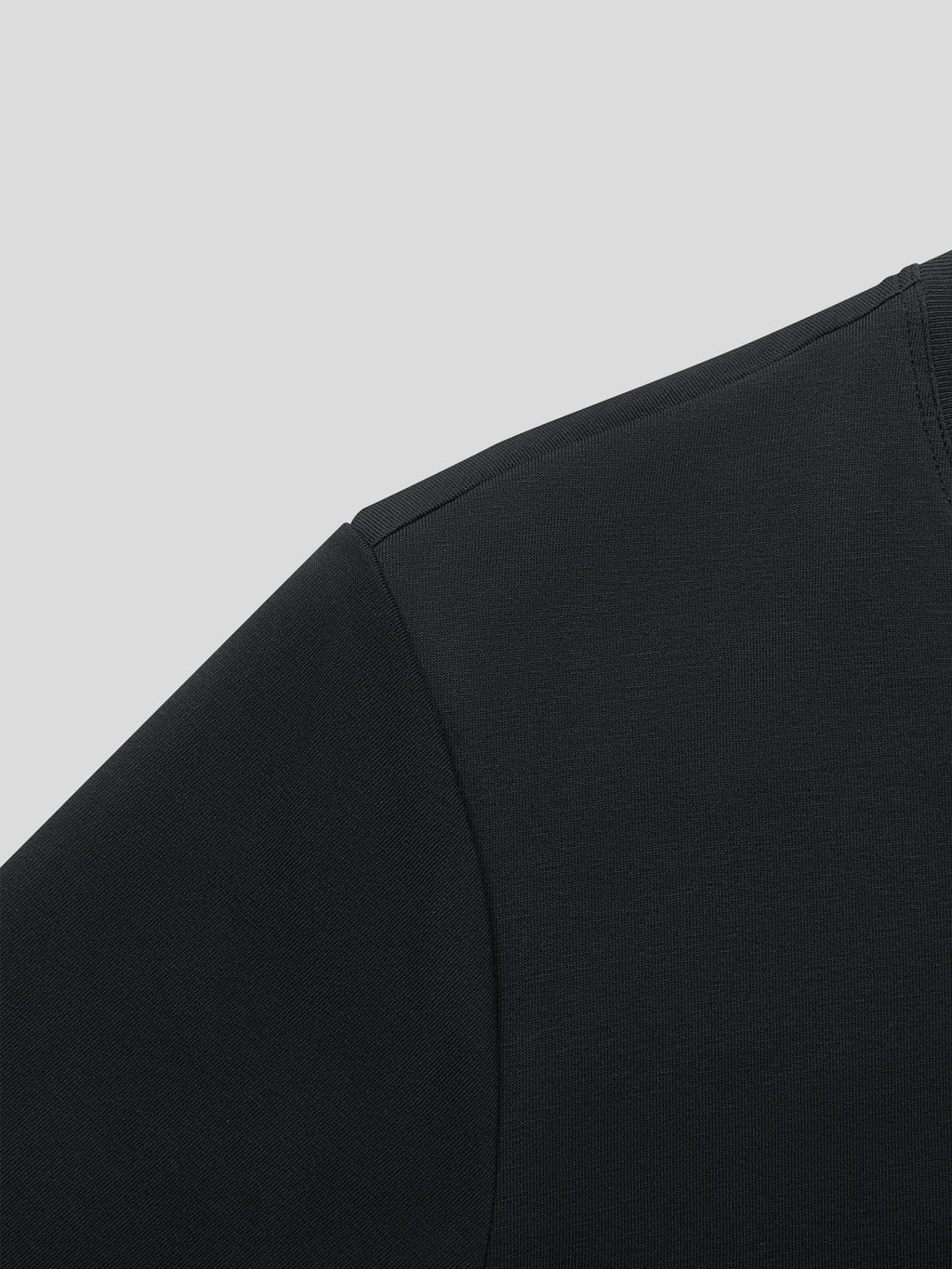 StayCool 2.0 Elongated Tee:Classic Fit