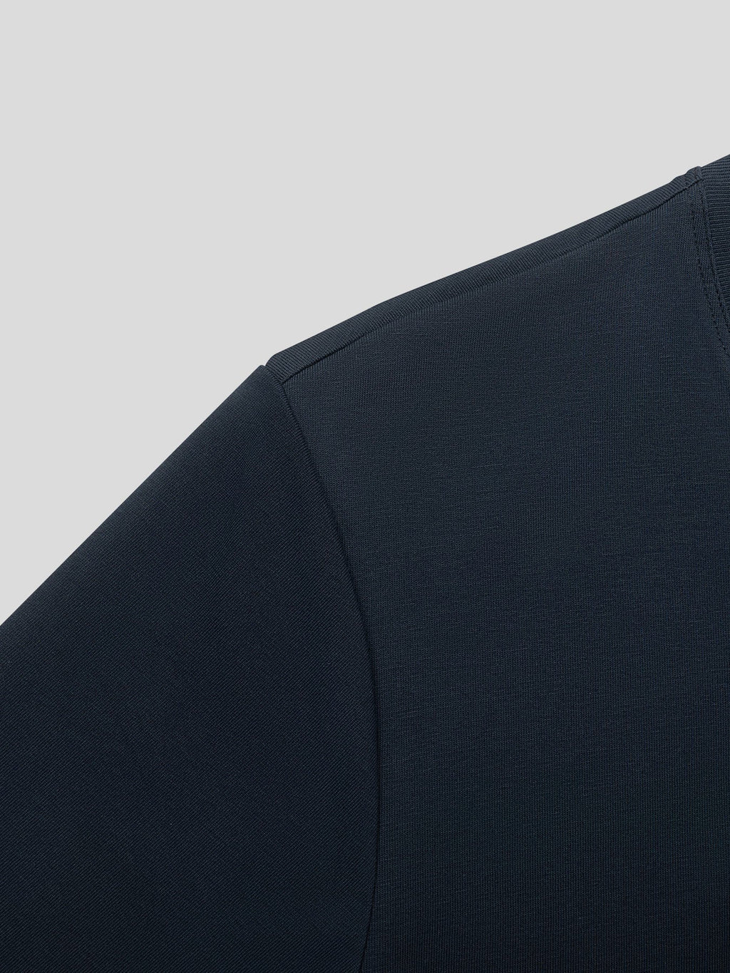 CloudWear 2.0 Split-Hem Short Sleeve Tee: Slim Fit